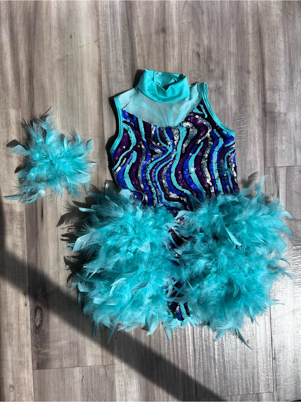 Turquoise Sequin Feather Girls Costume Dress size 7/8